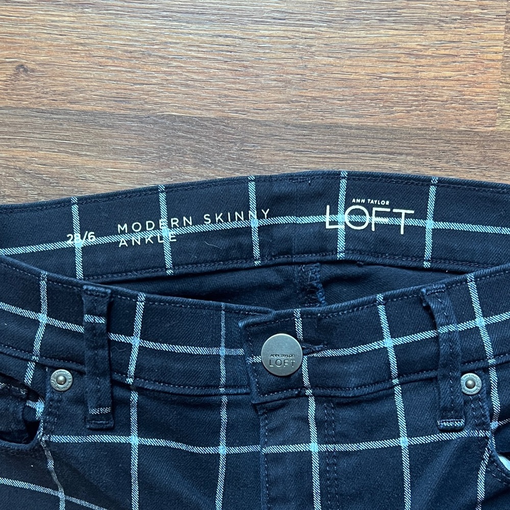 LOFT Modern Skinny Black Check Pants 28/6 - Picture 2 of 8